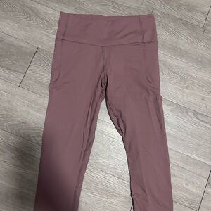 Under Armour Mauve Capri Leggings